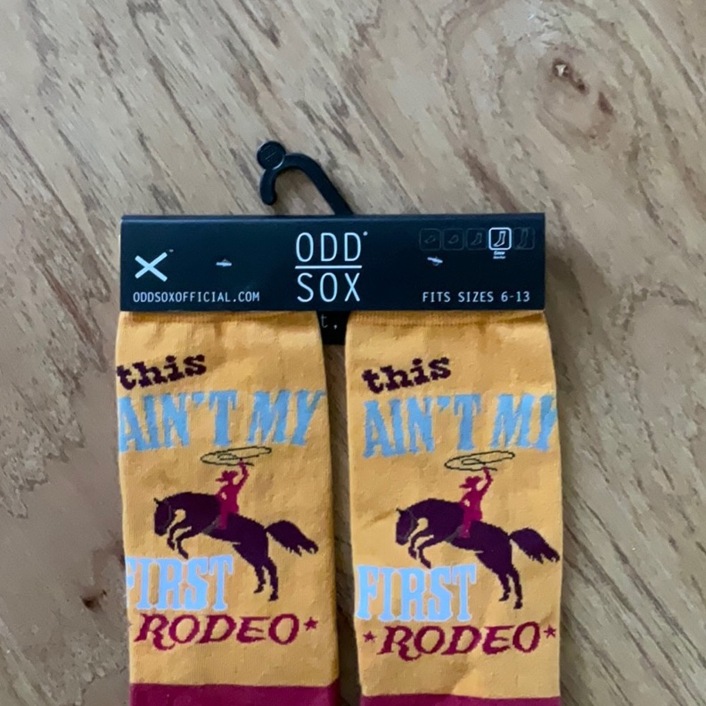 Oddsox - Picture 2 of 6